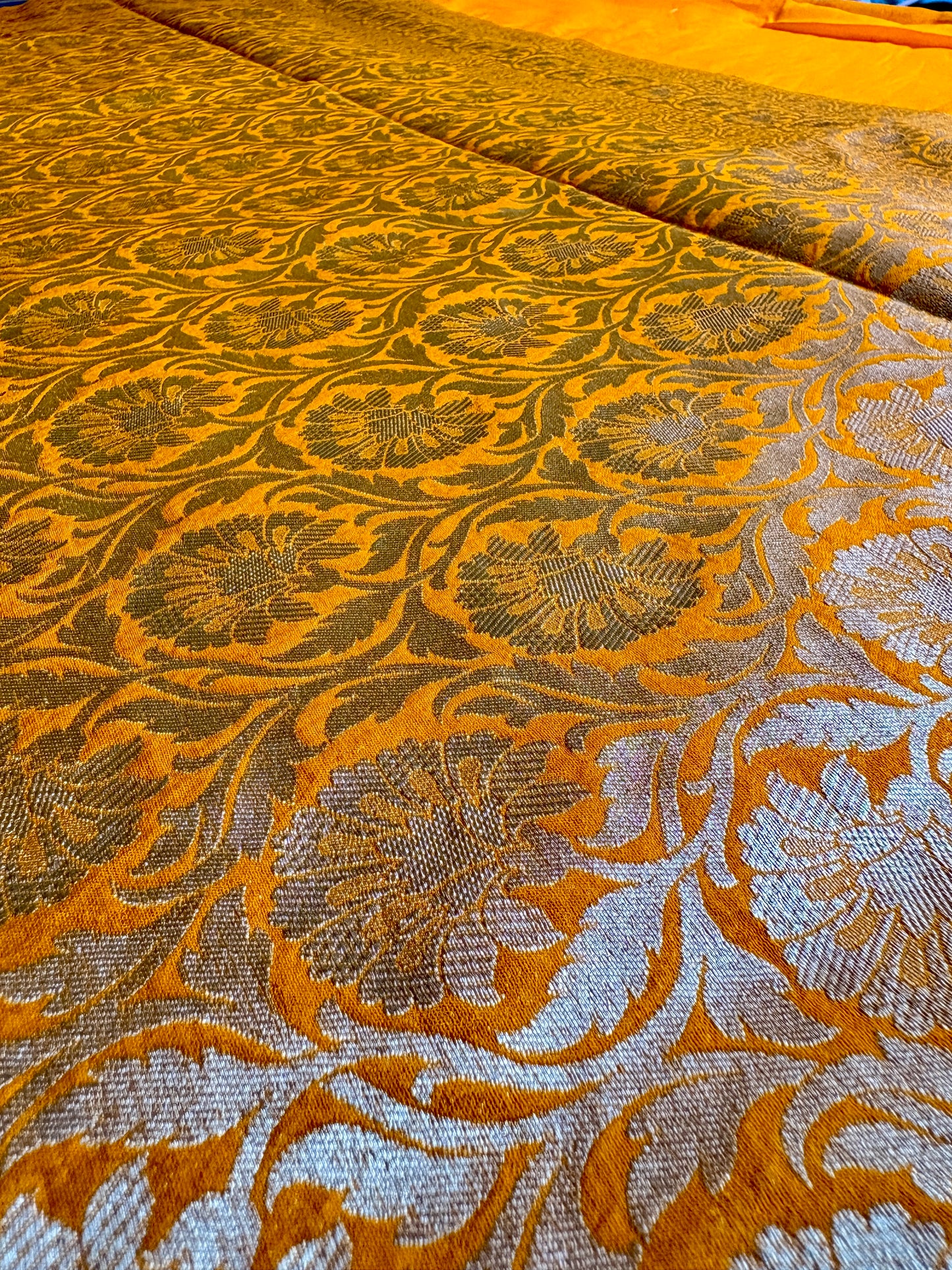 Silk Banarasi (Joy)